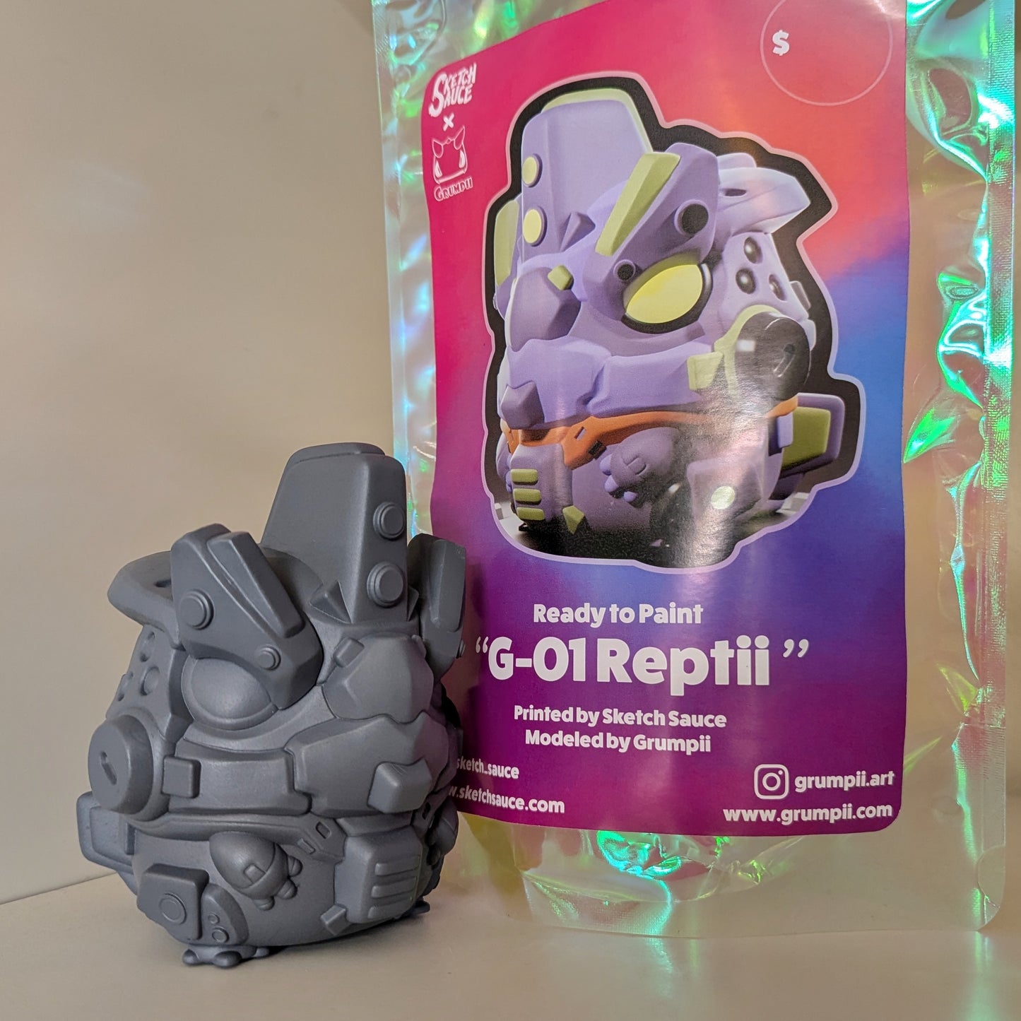 Grumpii "G-01 Reptii"