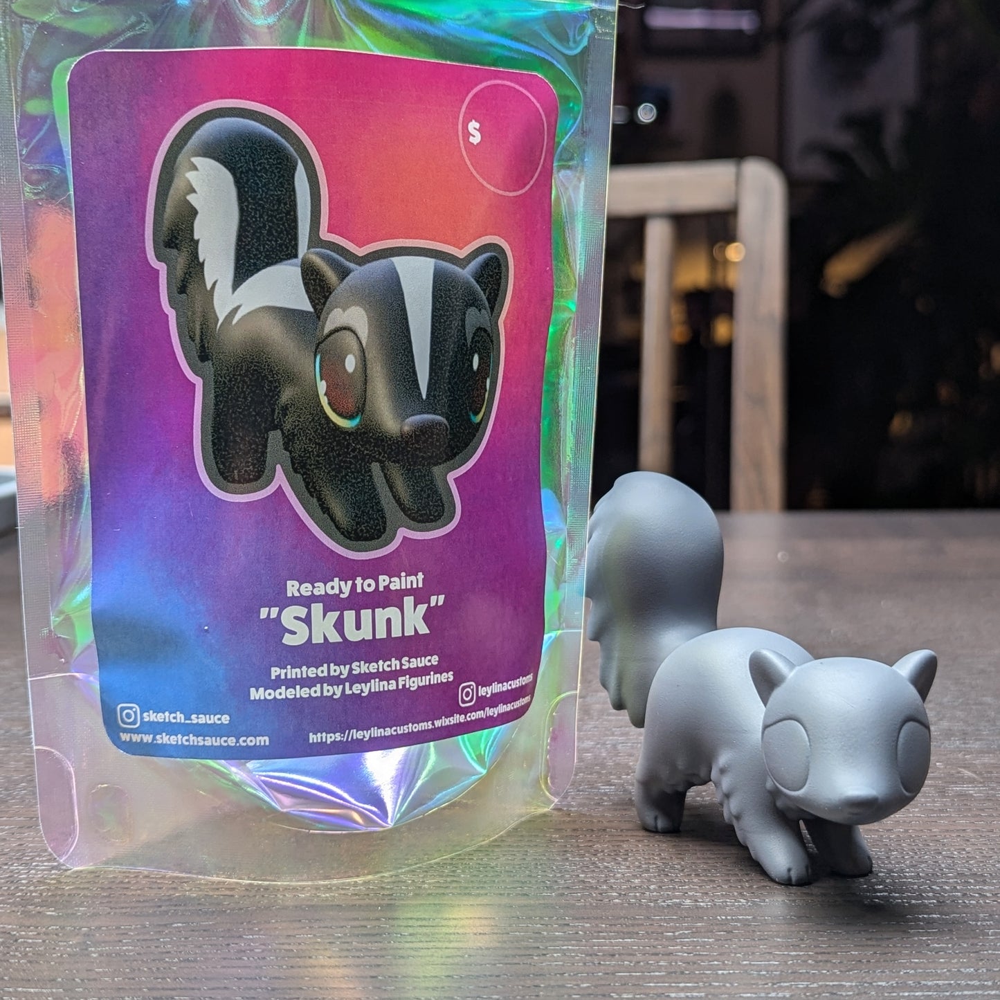 Leylina Figurines - Sept 2024 - Skunk