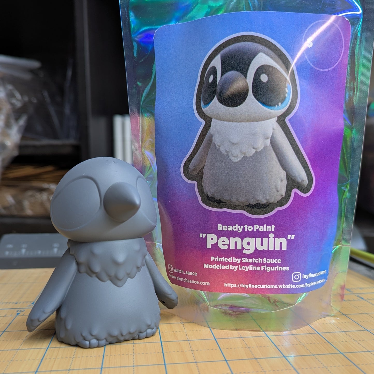 Leylina Figurines - Nov 2024 - Penguin
