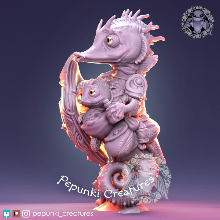 Pepunki Creatures - Papa Seahorse Guardsman