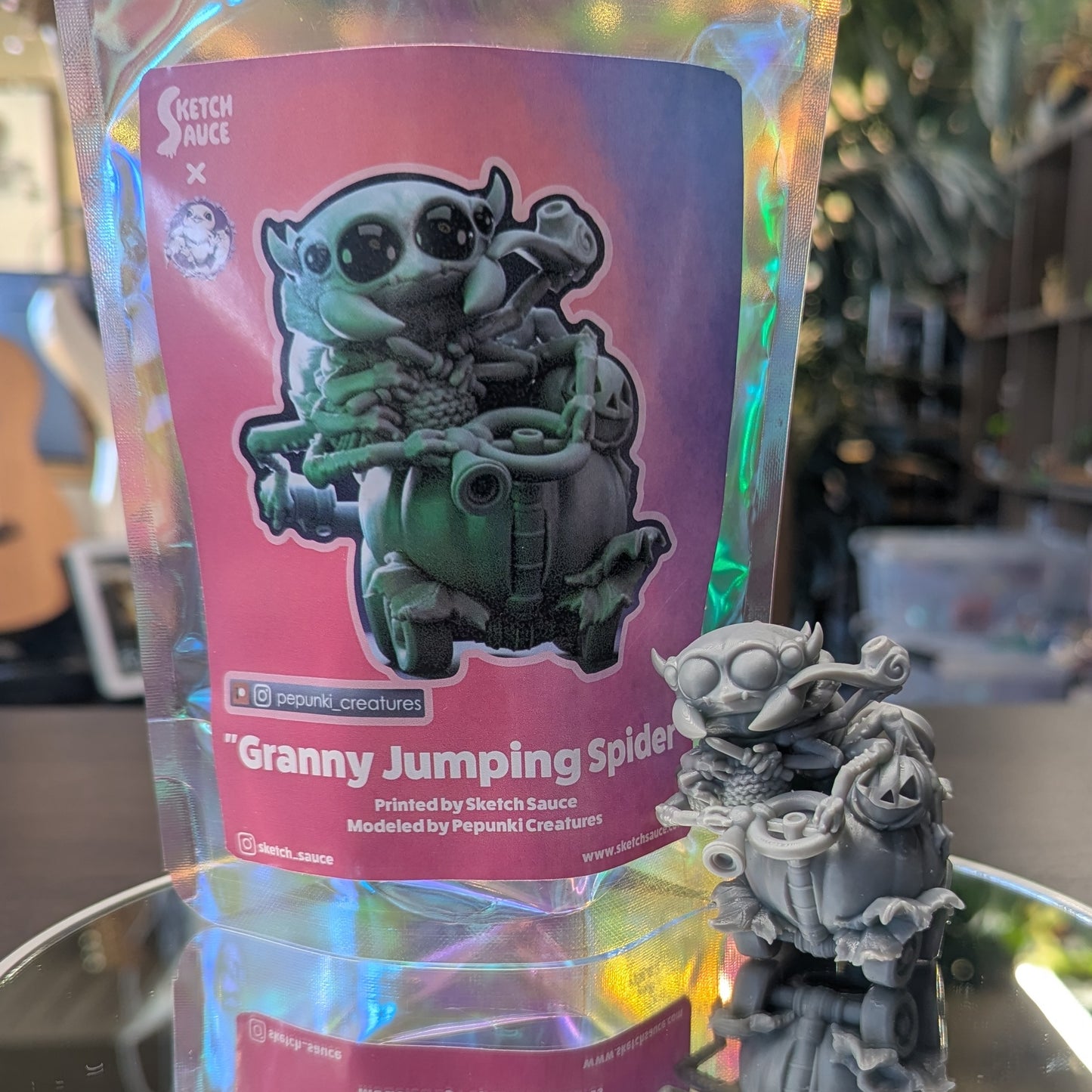 Pepunki Creatures - Granny Jumping Spider