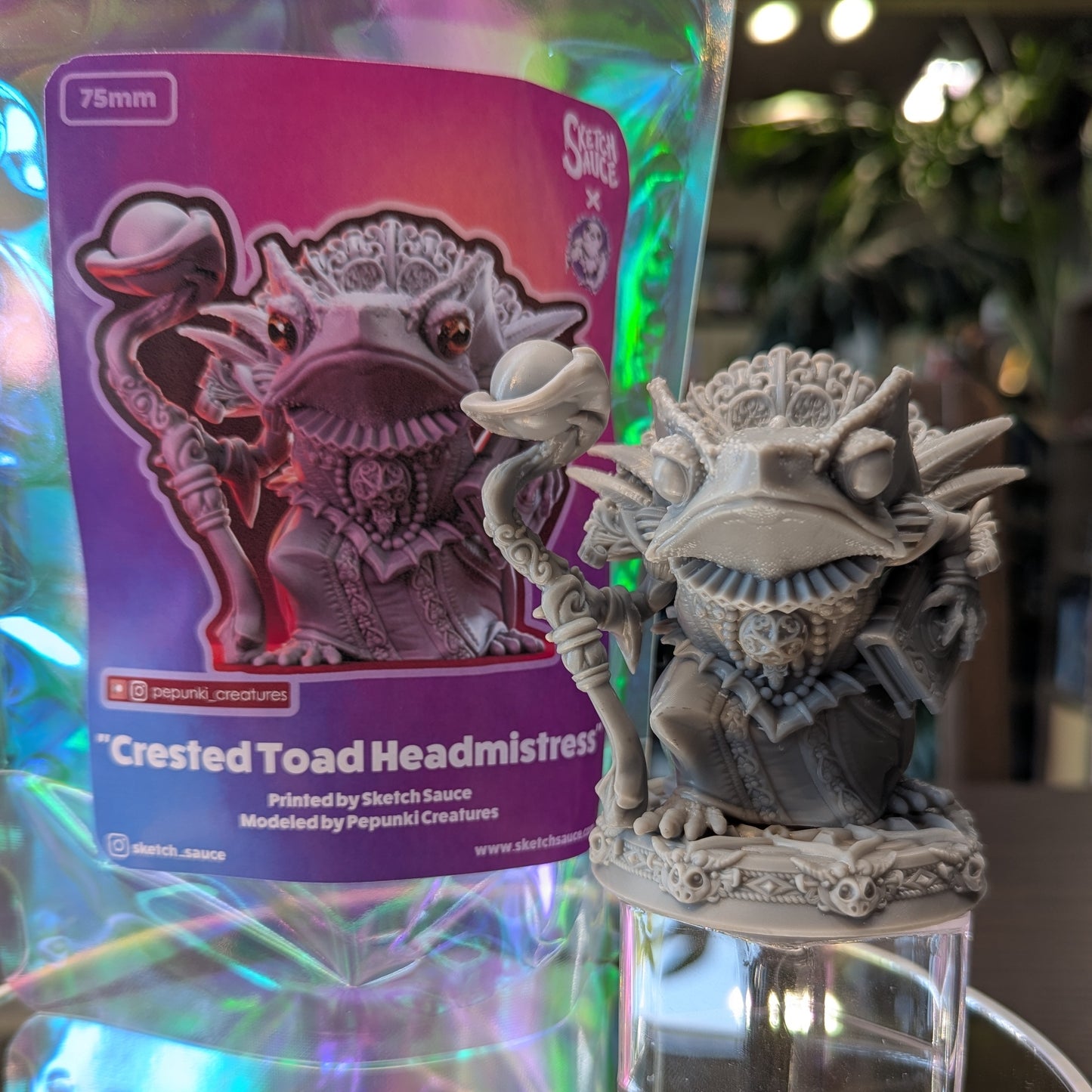 Pepunki Creatures - Crested Forest Toad Headmistress