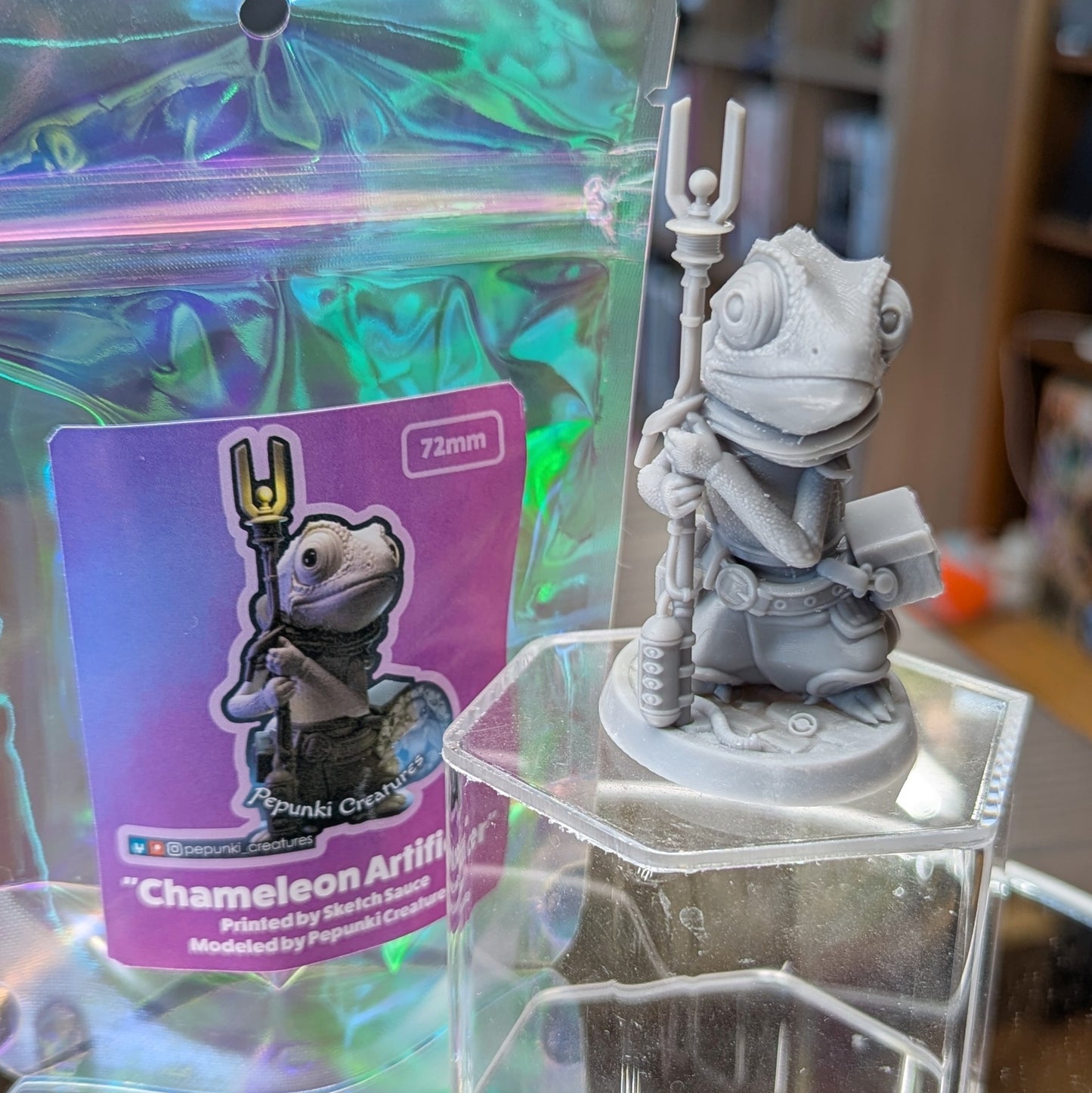 Pepunki Creatures - Chameleon Artificer