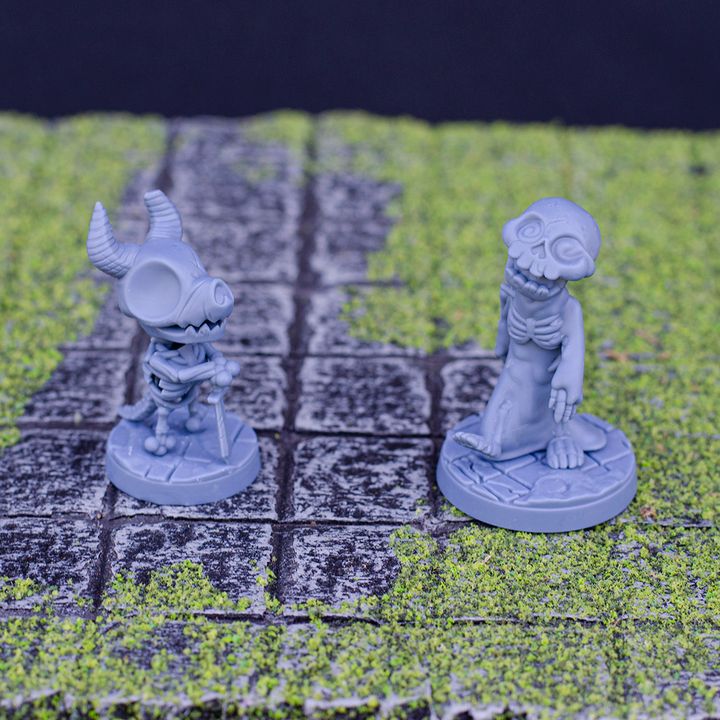 FFA - Spooky Dungeon - 25mm/32mm Tile Bases & Disassembled Skeleton