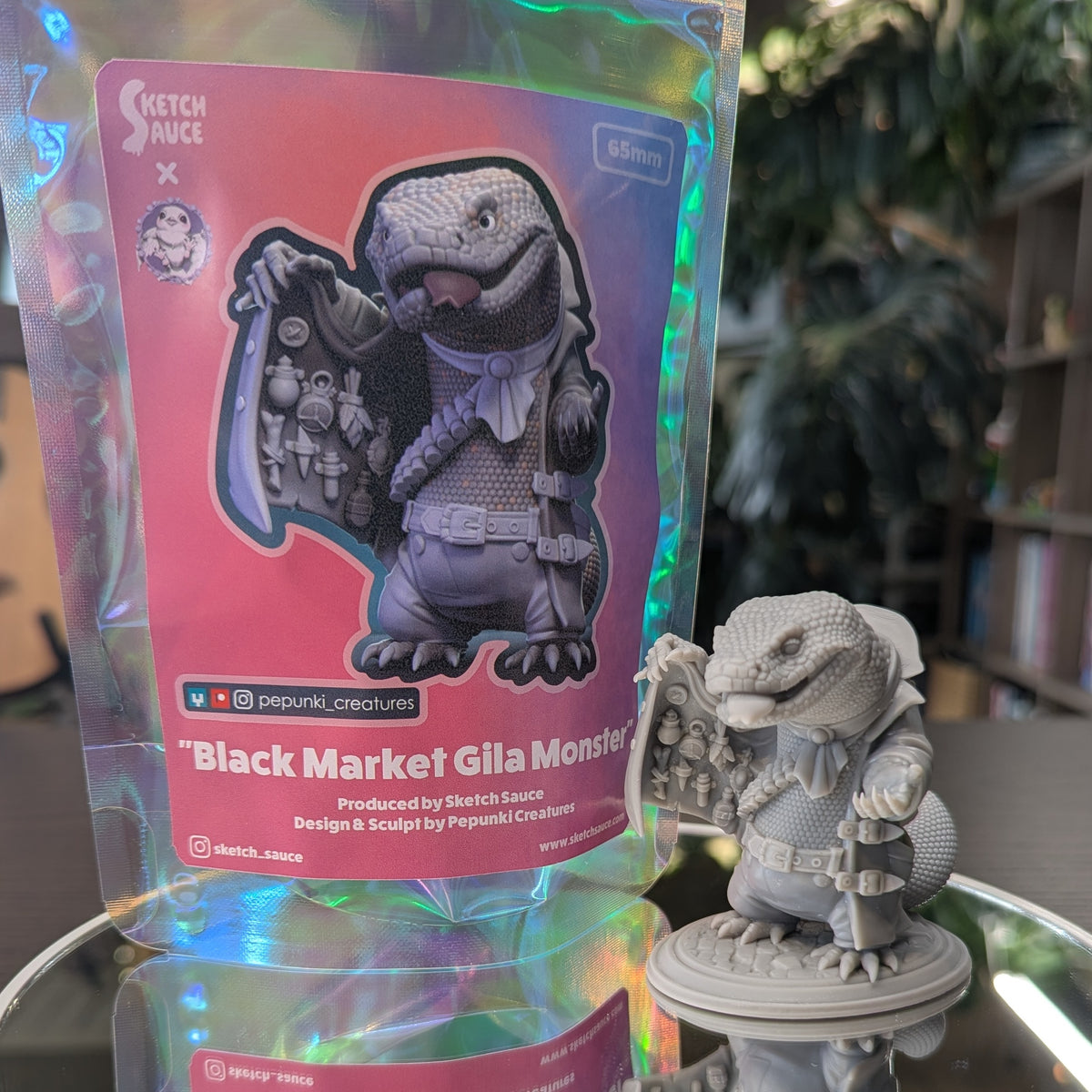 Pepunki Creatures - Black Market Gila Monster