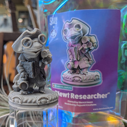 Pepunki Creatures - Newt Researcher