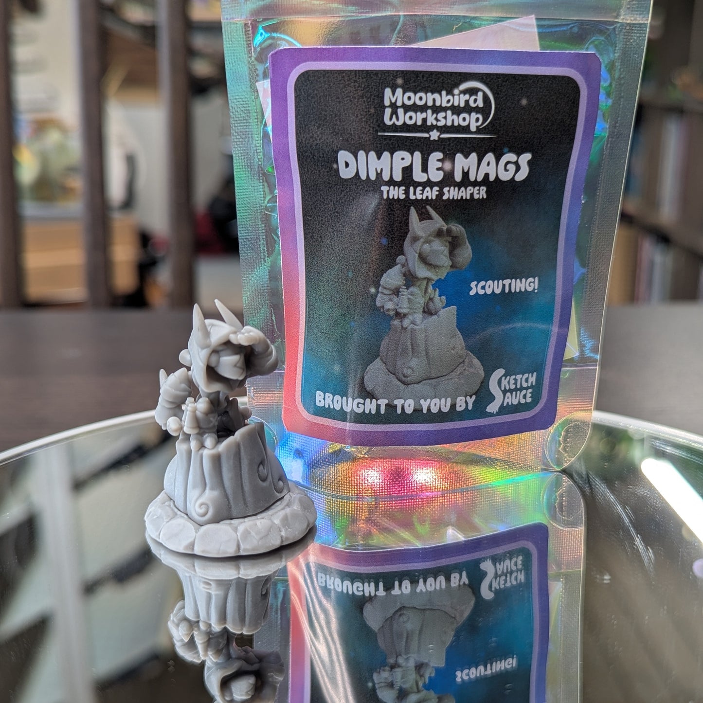 Moonbird Workshop - Dimple Mags the Leaf Shaper
